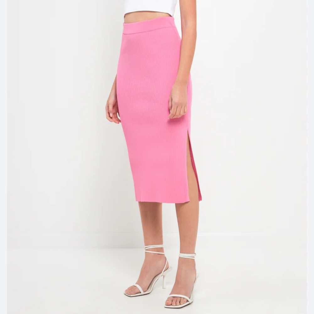 NWT Endless Rose SIDE SLIT DETAILED KNIT MIDI SKIRT, originally from VICI.